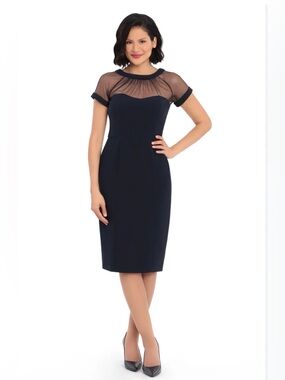 Maggy London Illusion Sheath Classic Yoke Crepe Timeless Little Black Dress sz 6